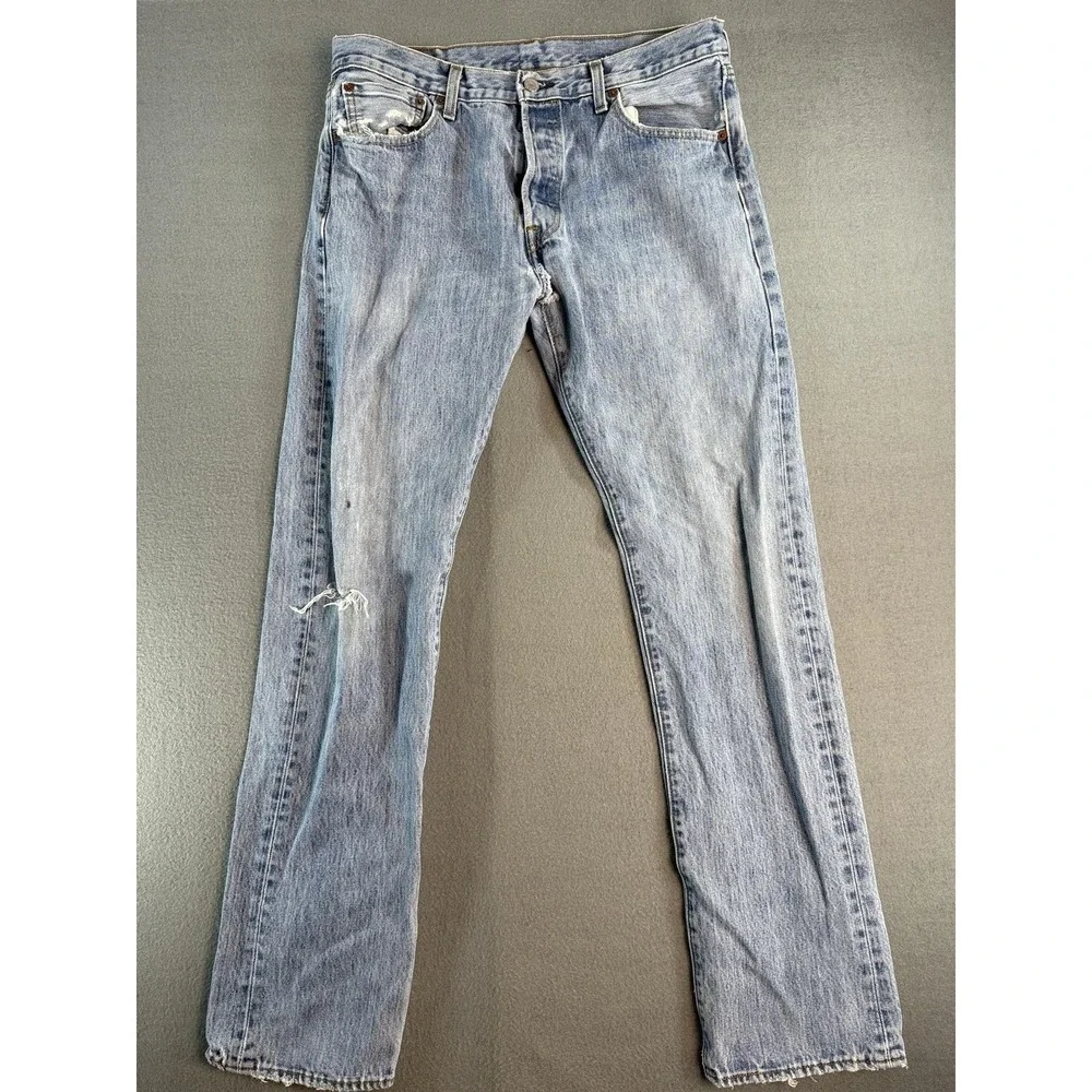 VTG Levis 501 Jeans Mens 34x34 Light Wash Blue Regular Straight Distressed Denim